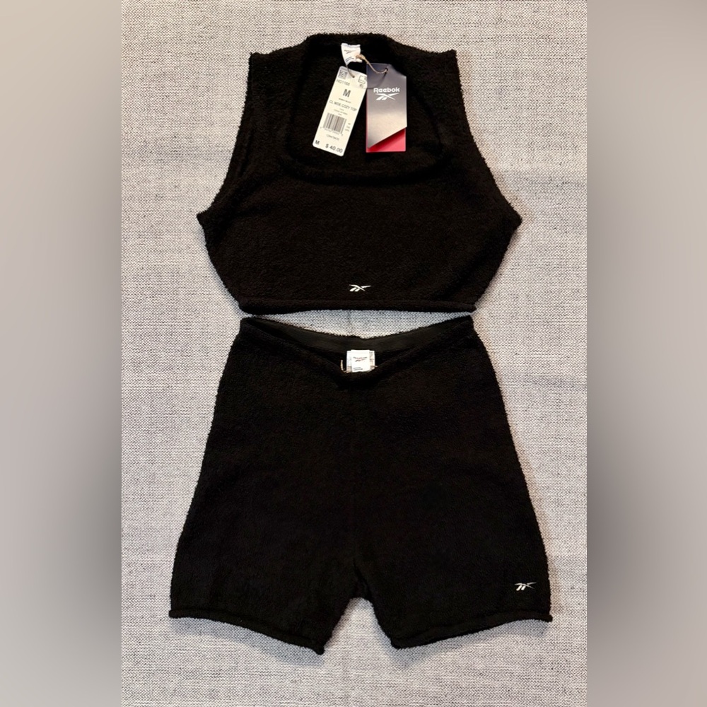 Reebok Crop Top and Shorts Casual Cozy/Fuzzy Set